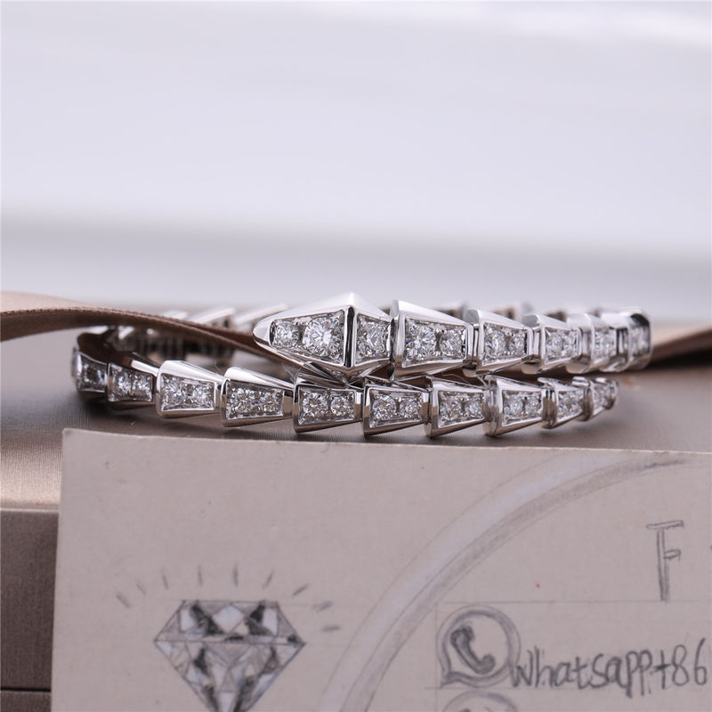 کیفیت دستبند باریک تک سیم پیچ ایتالیایی Romance Serpenti Viper در مجموعه طلای سفید 18K با الماسهای کاملاً مروارید دستبند مار کارخانه