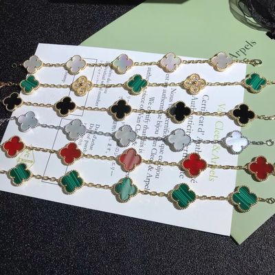 کیفیت دستبند طلای شخصی سازی شده 18 عیار وینتاژ ون کلیف و آرپل کارخانه