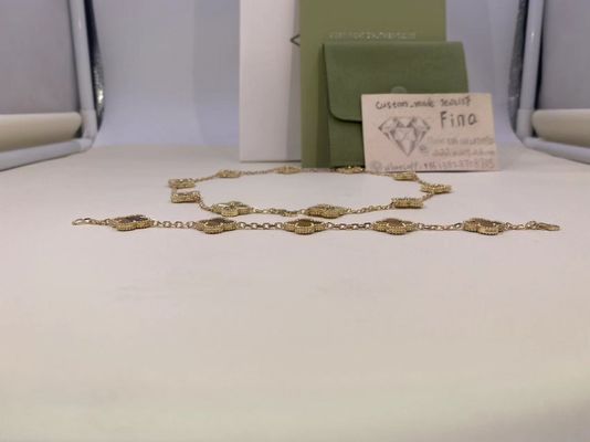 کیفیت دستبند VCA Vintage الحمرا 5 نقوش 18 عیار زرد / رز / دستبند طلای سفید کارخانه