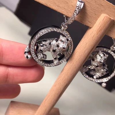 کیفیت گوشواره های طلای الماس 18K PanthèRe De White Gold Emeralds Jade Onyx کارخانه