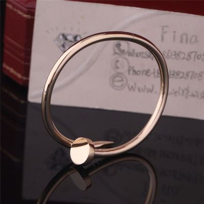 گردنبند الماس لوکس با طلا 18k پوشیده شده VS2 شفافیت حلقه گرد الماس برای مواقع رسمی