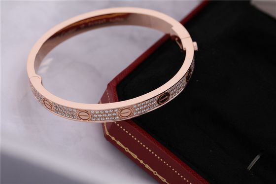 کیفیت دستبند عاشقانه کلاسیک Full Diamond Love Bangle Classical Jewelry دستبند عاشقانه تمام طلای صورتی 18K کارخانه