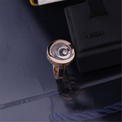 کیفیت انگشتر روح شاد شوپارد از طلای سفید رزگلد ۱۸ عیار با الماس کارخانه